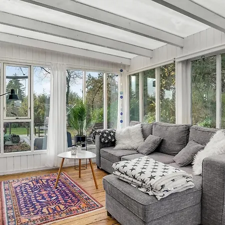 Feriehus 2 Bedroom Lovely In Hemmet