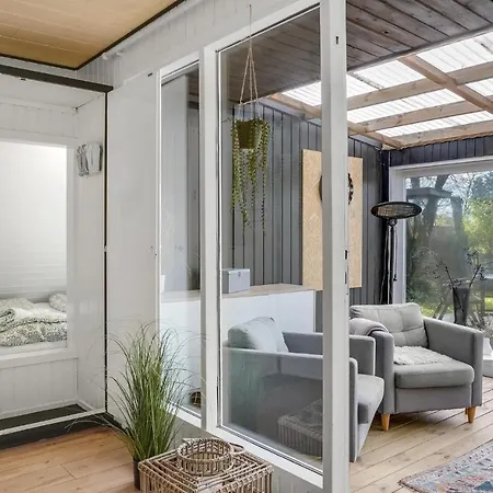 2 Bedroom Lovely In Feriehus Hemmet